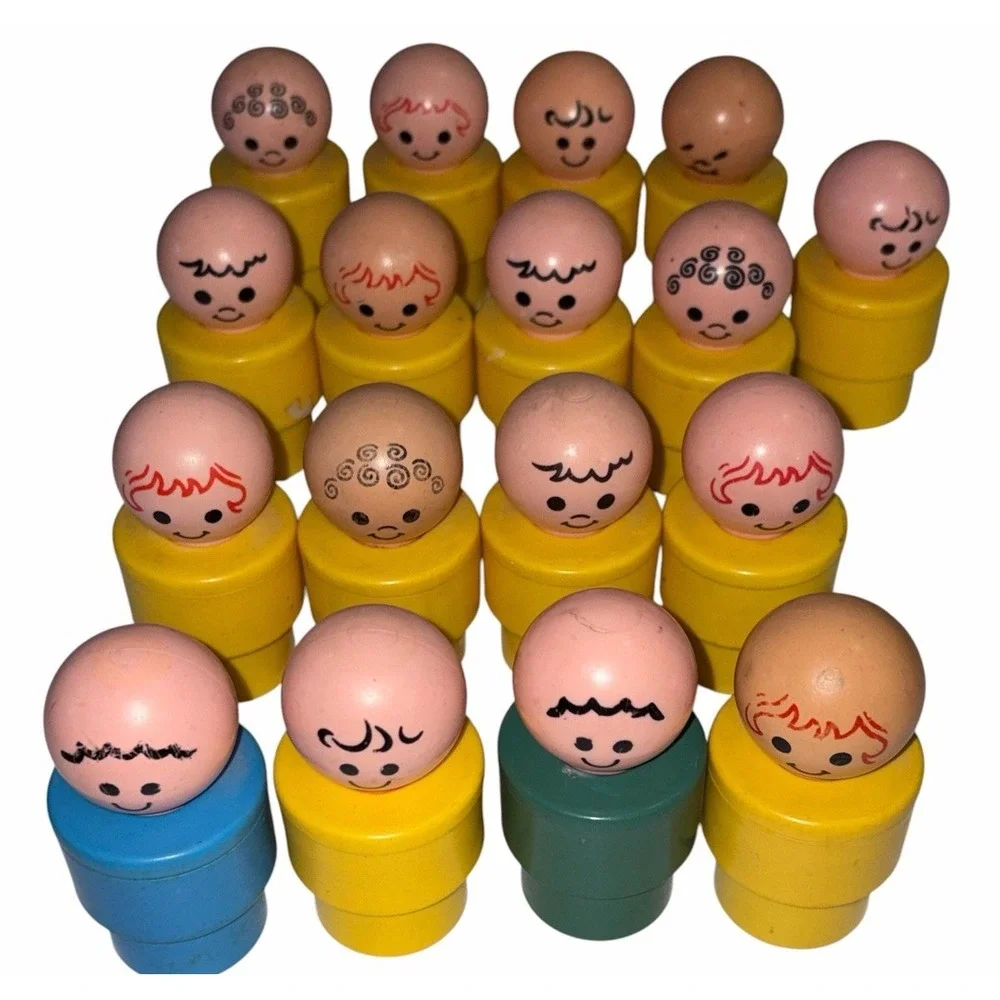 Vintage 1974 Fisher Price Little People Yellow Big Chunky Jumbo Figure Lot of 17